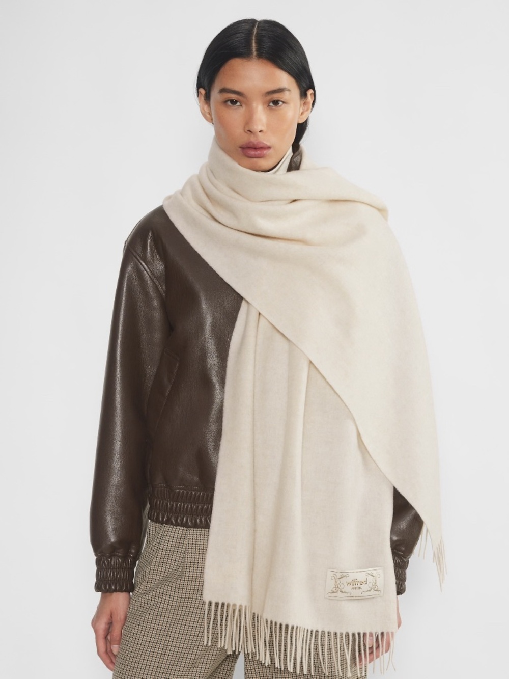 Aritzia Wilfred - The Classic Wool Scarf, Purple